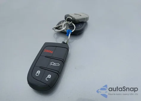 2015 Chrysler 200 Limited z USA, uszkodzony, nr VIN 1C3CCCABXFN595624